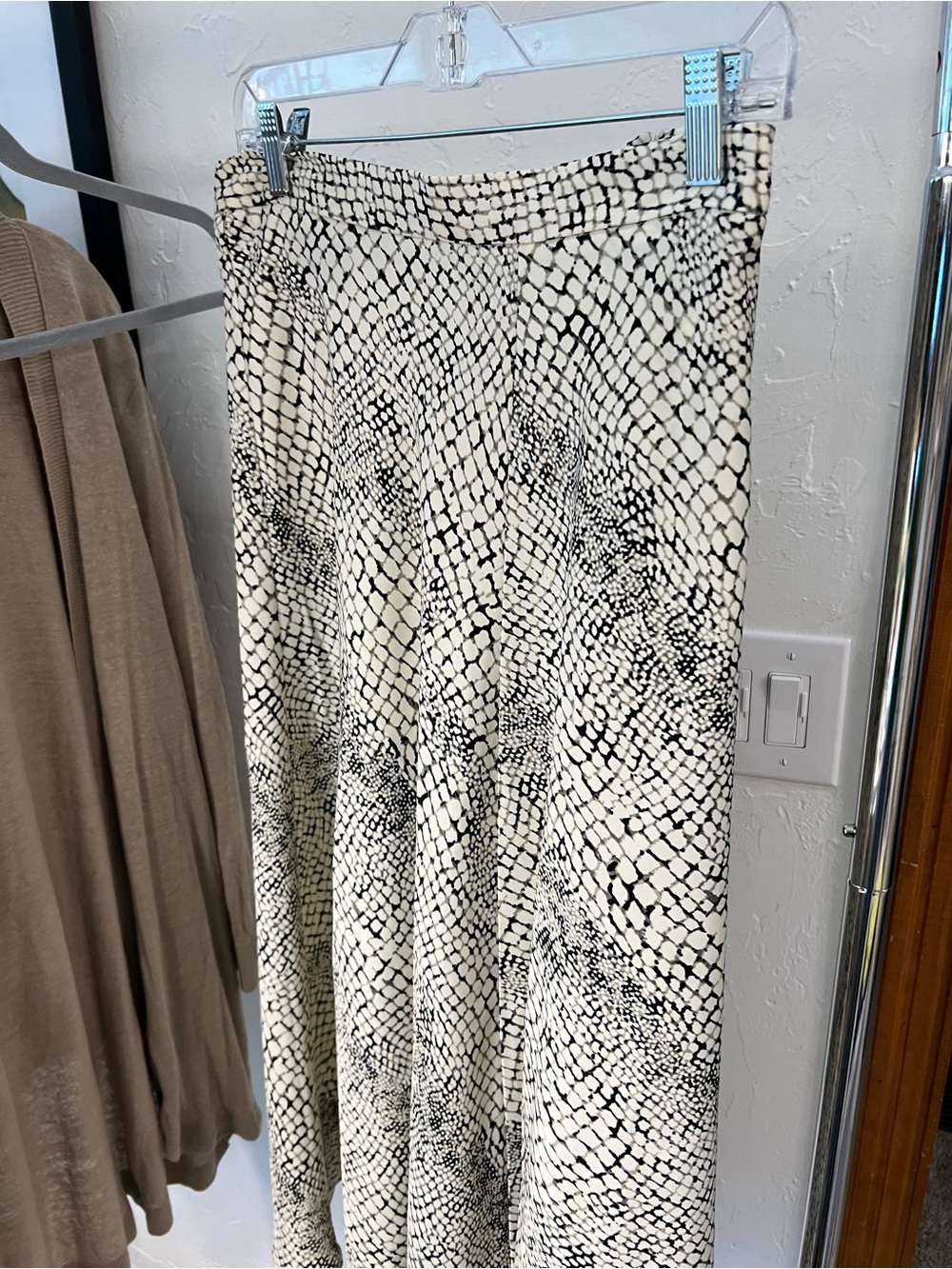 Banana Republic Black and White Snake-Print Maxi Skirt